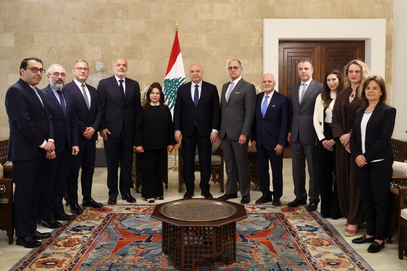 وفد من مجلس إدارة تجمّع رجال وسيّدات الأعمال اللبنانيين RDCL يزور رئيس الجمهورية